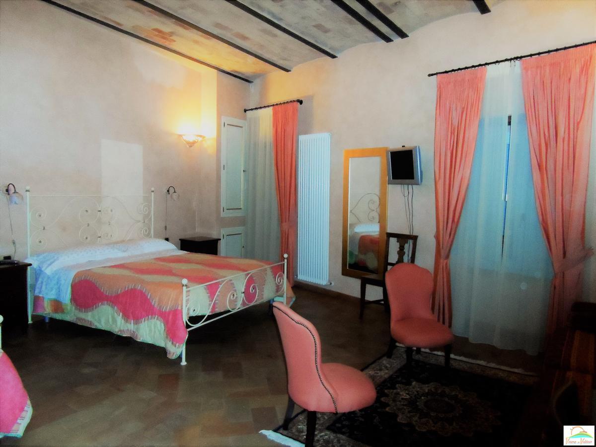 Dimora A Petritoli Hotel Exterior photo